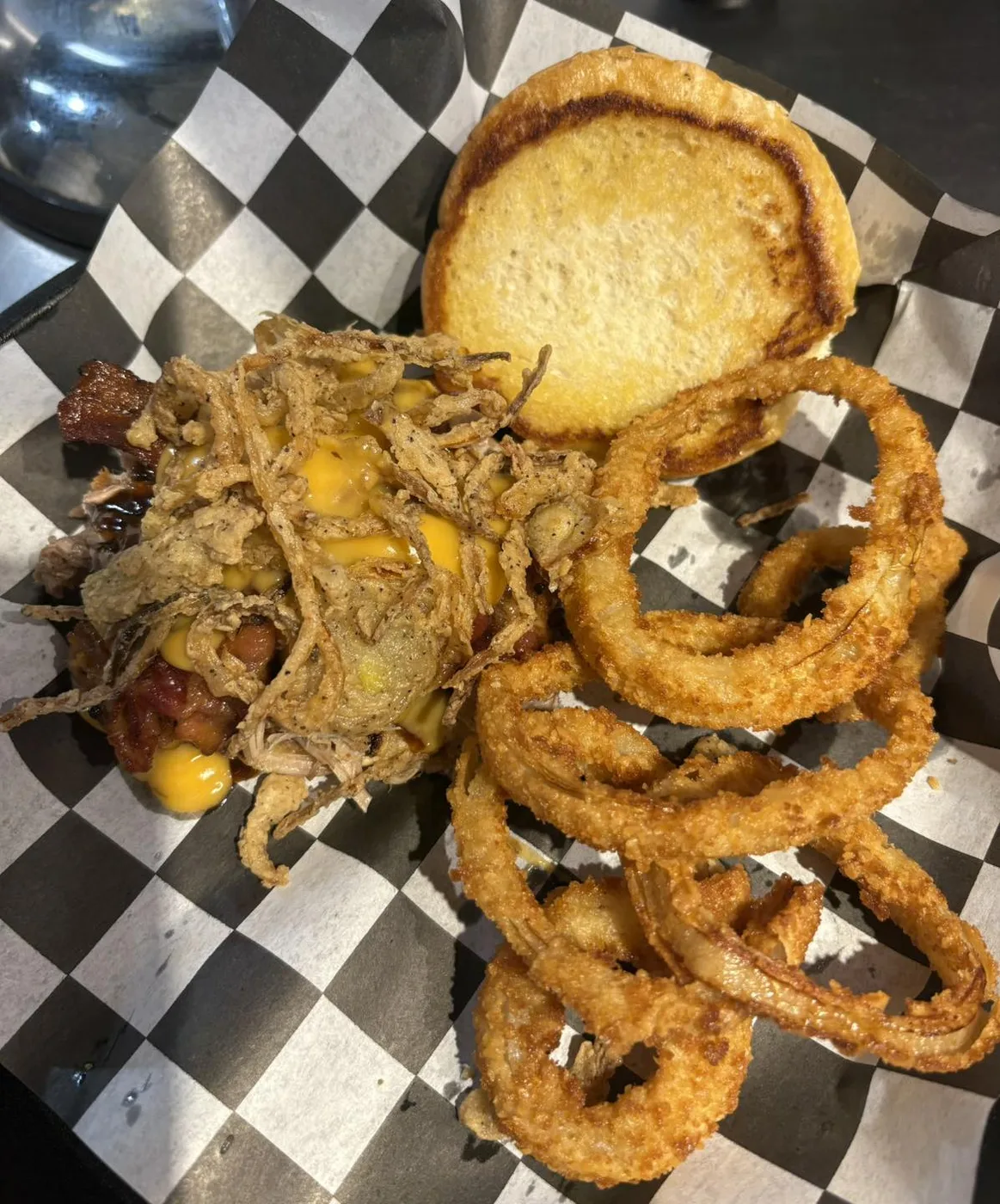 ½ lb Montana Burger